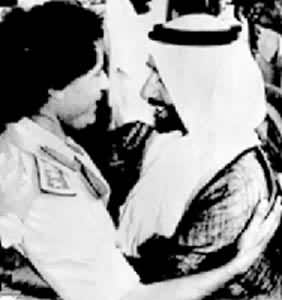 ���������°������������Ʒ��ʰ����������������ܵ���Ү�¡������յ��������ɹ�����ͳ�Ļ�ӭ(1982)