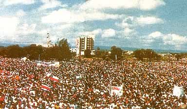 �������Ⱥ�ڼ�����ף�Ʒ���Ħ�������Ȩ6���꣨1985��