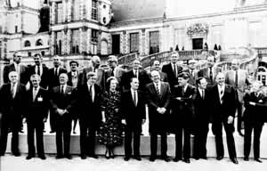 ŷ�޾��ù�ͬ��������Ի�������ߺ�Ӱ��1984��