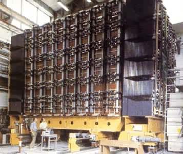 ŷ�޺�������UA1ǿ��������