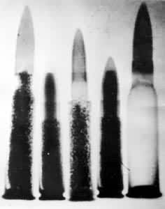 ͼ2 �����������õ���Ƭ