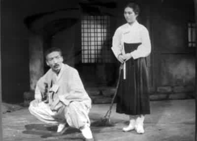 ��������������Ժ�ݳ�����ɫ����Ա������