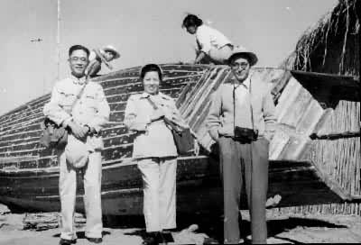 1949�꣬�������ڵ���Ұս��������;���������ġ��ſ����Ӱ