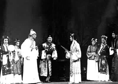 ������ʵ�黰��Ժ�ݳ����һ��ȡ�ʱ�ľ���