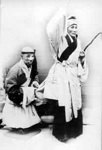 ���Ƹ��ڡ�����꡷���ο��ϣ�����Ȫ������