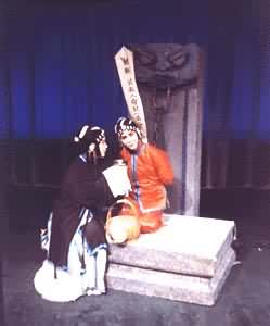 �ںӱ�������̨�ϸı��ݳ��Ĺغ��䡶��ԩ��(���������𣬳¹����β���)