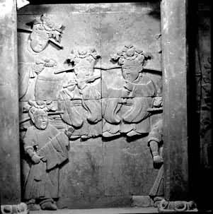 1��Ĺ��̨����ϵ��ֶӸ���