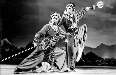 ���Ի��ǡ����գ�����Ϫ�ν��䣬������νⱦ��