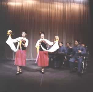 ׳��ĩ��(ȫ�����������Ŀ�Ϸ�Ƭ��Ħ�ݳ���ᣬ����׳���������������ݳ�)