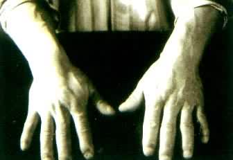 ֫�˷ʴ�֢���֣�