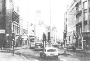 ���ӽ־���