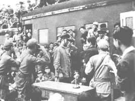 1949���й������ž��˱�����Ӱ�����ڲɷ�����