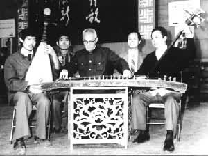 ���ϰ�ͷ���ֶ�