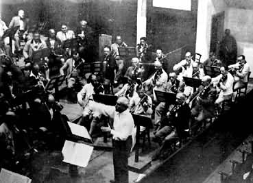 ��˹������ָ�ӵ�άҲ�ɰ����ֶ�