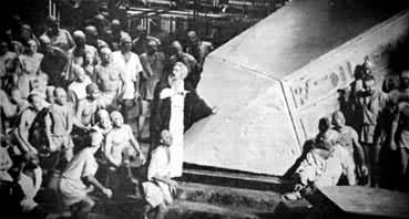 ѫ����ĸ�硶Ħ�������ס�