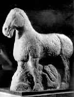 ��ȥ��Ĺǰʯ��������������ƽ