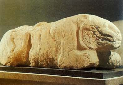 ʯ����� ������ƽ��ȥ��Ĺǰ