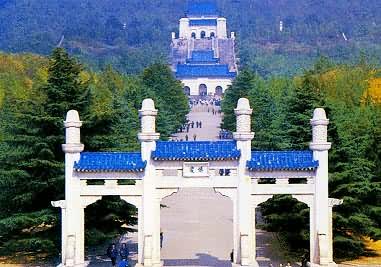 �Ͼ���ɽ��