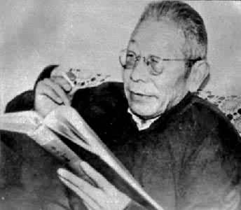 1982��4��ʦ�����Ϻ�Ԣ��