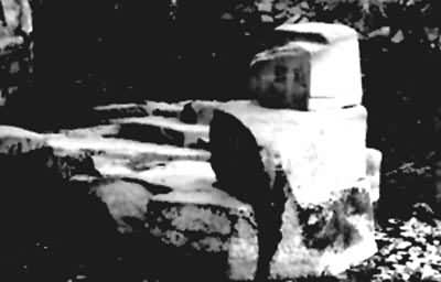 ���ݻ���ĵ�ͷʯ����̴�˵�����ڴ˽�һ����Եóɷ���ʯ��֮��ͷ